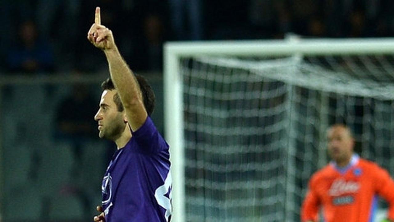 Kerap cedera, Fiorentina belum sodori kontrak baru kepada Rossi