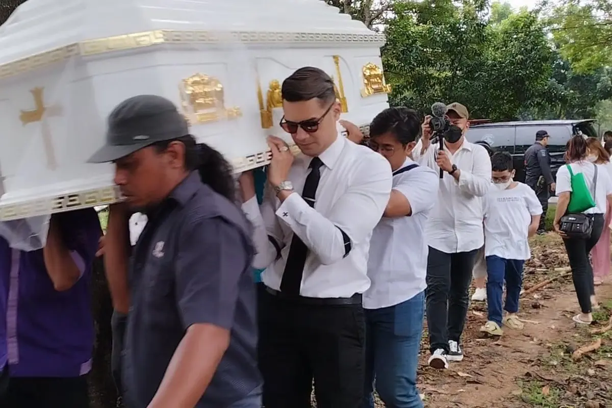 Asmirandah dan Jonas Rivanno (Liputan6.com - M Altaf Jauhar)