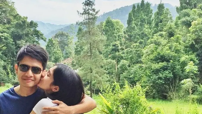 Dimas Seto dan Dhini Aminarti