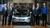Chief Executive Officer (CEO) BMW Norbert Reithofer membeberkan, perusahaan akan menggarap lebih dari 100.000 model i per tahunnya. 