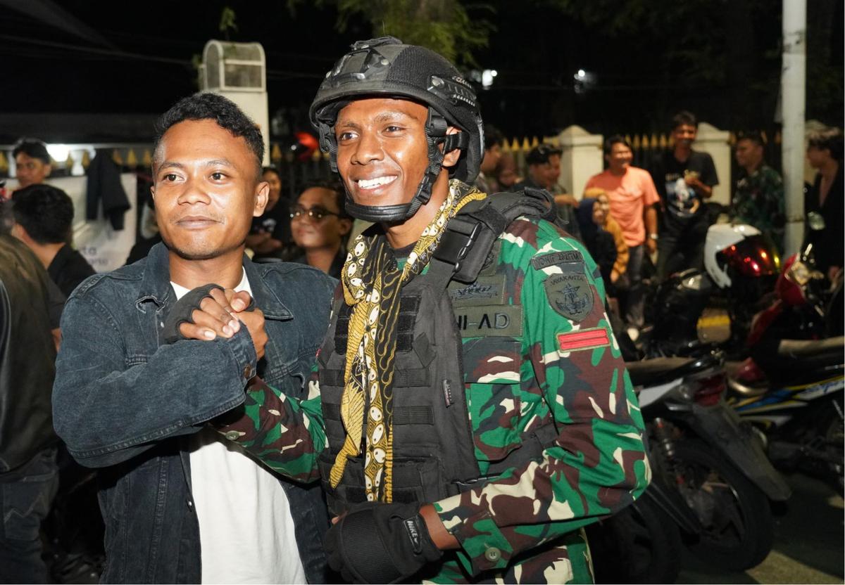 FOTO: Jaga Stabilitas Jakarta, TNI AD Gelar Patroli Skala Besar