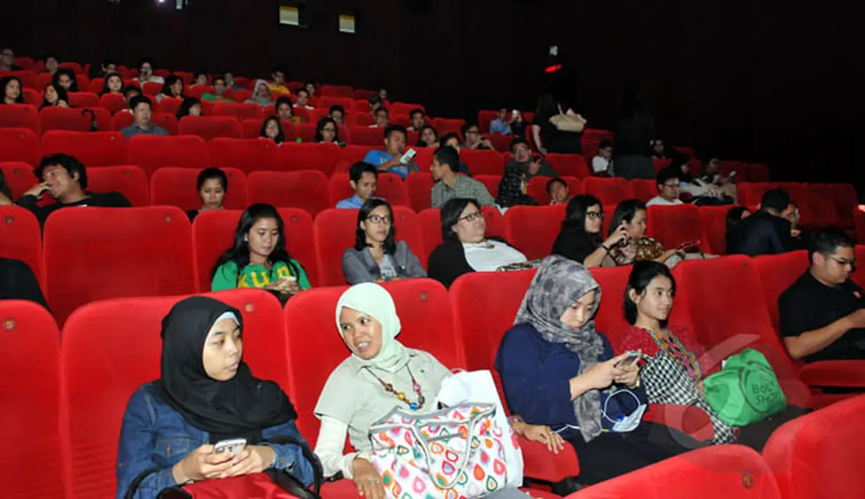 Suasana dalam studio XXI sebelum Premier film ANNIE diputar, Plaza Indonesia XXI, Jakarta, Rabu (21/1/2015). (Liputan6.com/Panji Diksana)