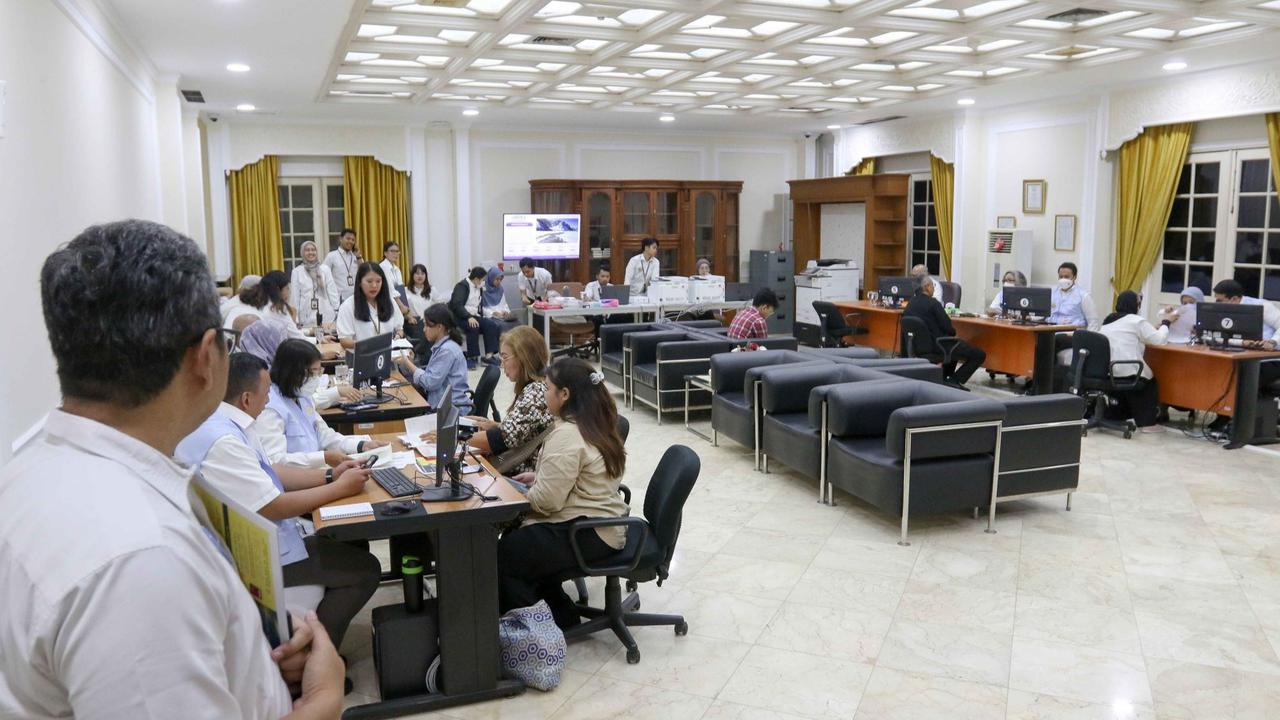 Gibran buka layanan aduan 'Lapor Mas Wapres'