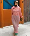 Inspirasi outfit kasual hingga colorful dari tantri Namirah. [Instagram/tantrinamirah]
