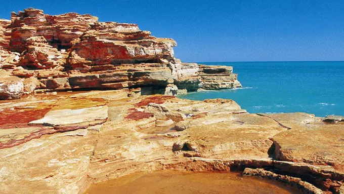 (c) broomesightseeingtours.com.au