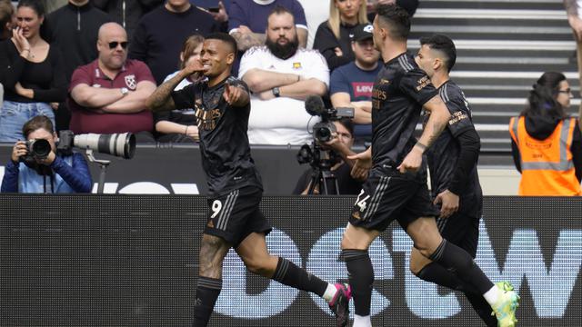 Foto: Bukayo Saka Gagal Penalti, Arsenal Kembali Terpeleset di Kandang West Ham, Siap-siap Ditikung Man City