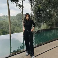 Intip potret terbaru Nikita Willy dengan body ramping (@nikitawillyofficial94)