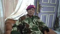 Endang Rukmana, veteran TNI AL menceritakan secuil kisah kegagalan misi menyelamatkan Usman dan Harun yang ditangkap Singapura. (Liputan6.com/Ajang Nurdin)