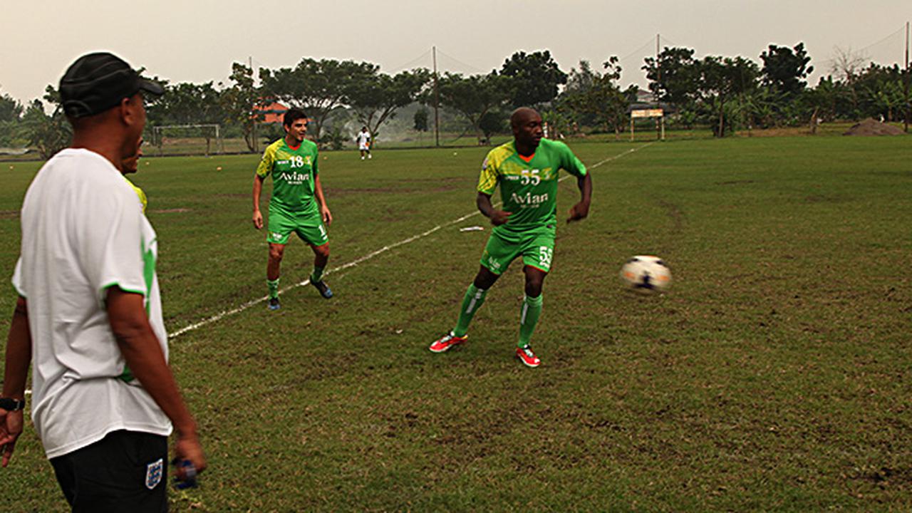 Emmanuel "Pacho" Kenmogne 