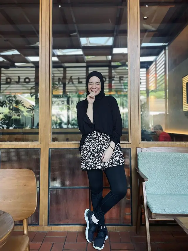 8 Potret Transformasi Gaya Putri Anne yang Kini Putuskan Lepas Hijab