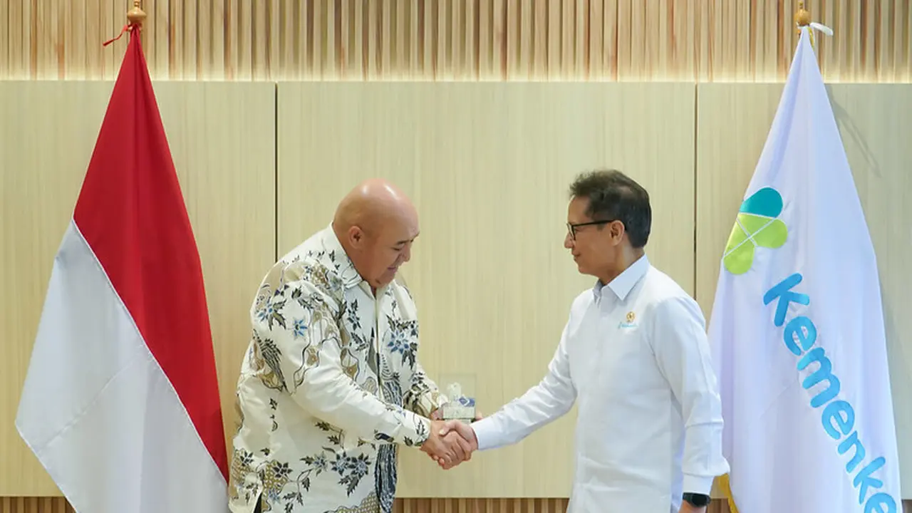 Direktur Regional WHO untuk Kawasan Pasifik Barat Saia Ma’u Piukala saat bertemu Menkes Budi membahas tentang Poltekkes Kemenkes RI ditetapkan sebagai Pusat Kolaborasi WHO Kamis, 19 Juni 2025. (Dok Kemenkes)
