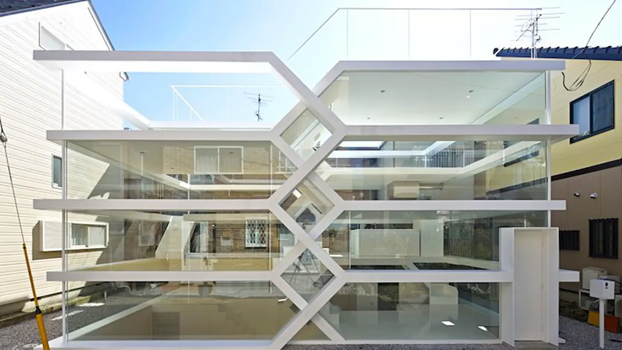 Rumah Transparan