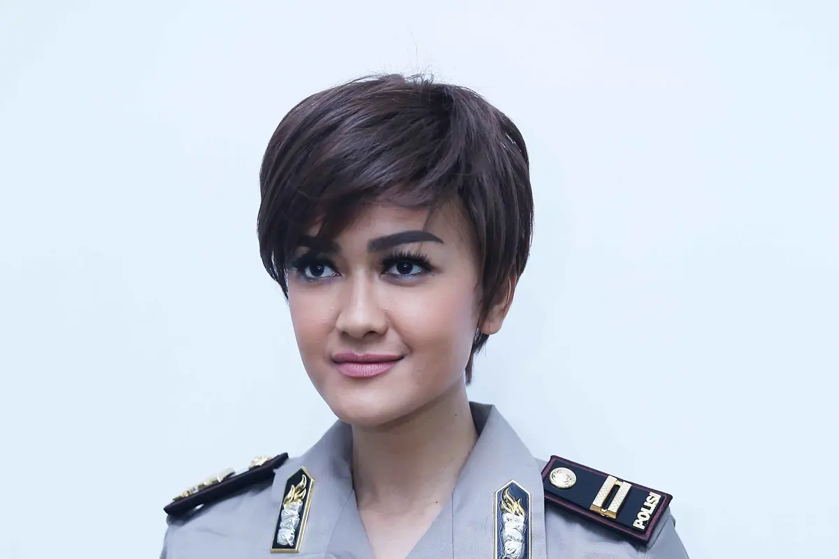 [Bintang] Julia Perez
