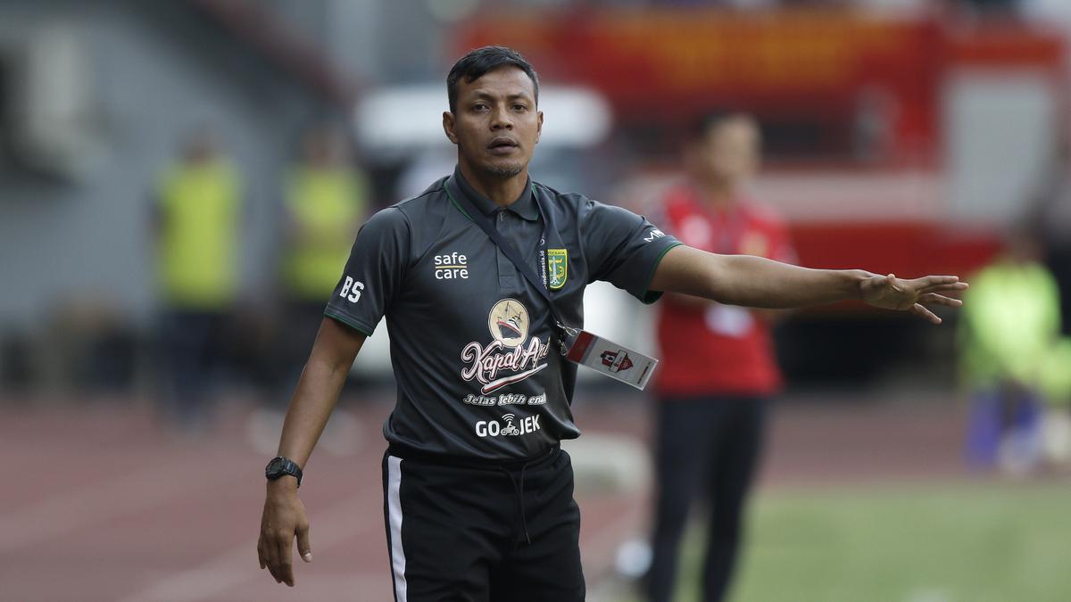 Bejo Sugiantoro Berpulang, Legenda Persib Langsung Melayat ke Surabaya dan Beri Pesan untuk Rian