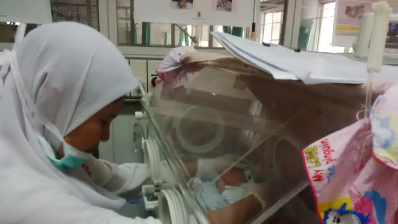 Bayi Kembar Surabaya