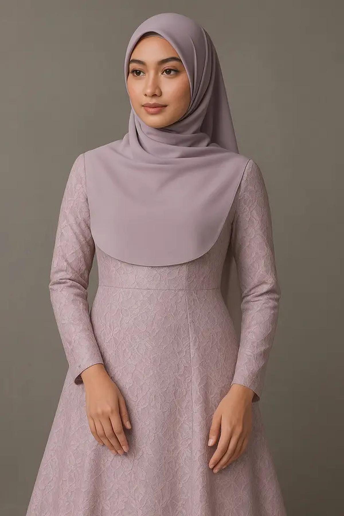 7 Model Long Dress Brokat Menutup Dada, Elegan dan Syar'i untuk Gaya Hijab 2025