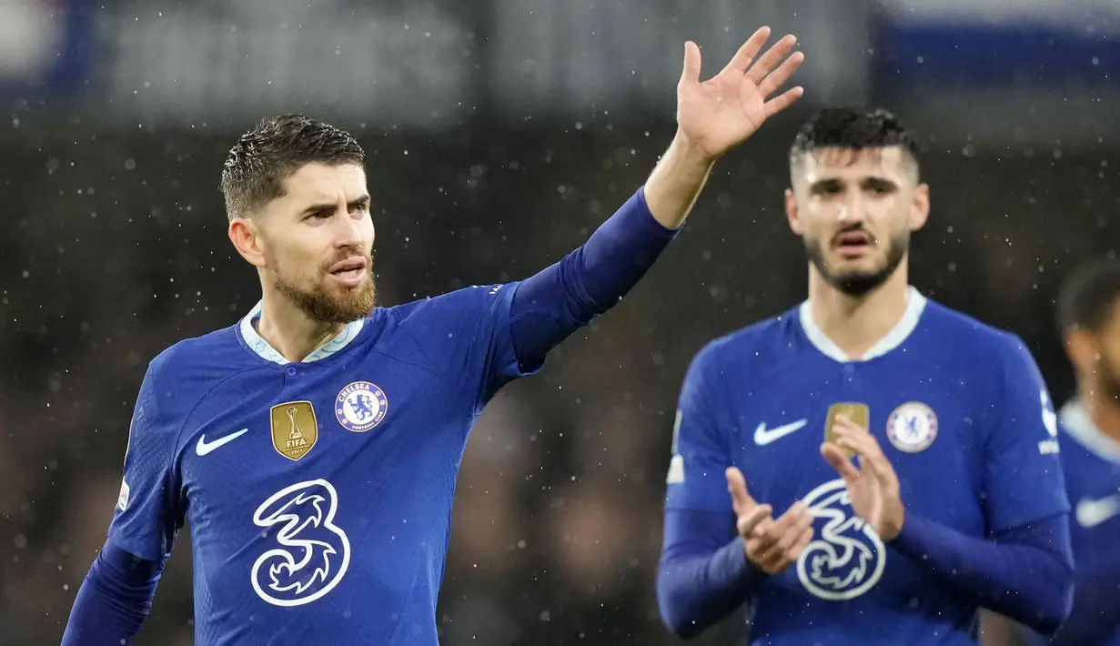 Tambahan tiga poin ini membuat Chelsea mantap di puncak klasemen Grup E dan melaju ke babak 16 besar Liga Champions 2022/2023. (AP/Frank Augstein)
