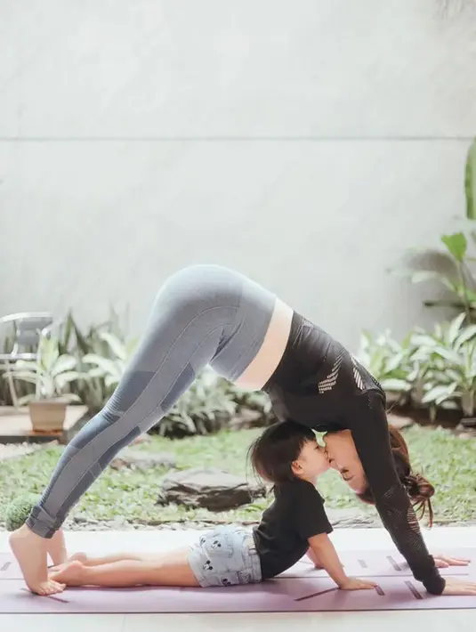 Chelsea Olivia (Instagram/glennalinskie)