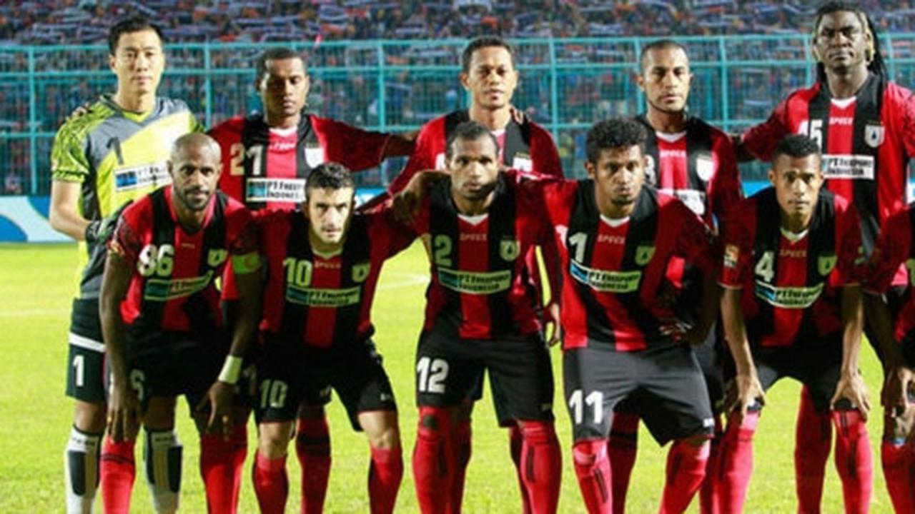 Persipura kalahkan Semen Padang lewat adu penalti