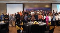 Direktur Utama BRI Insurance Budi Legowo mengadakan pertemuan dengan para nasabah BRI Insurance dengan tema SECURE (Strengthening Enterprise &amp; Cargo through Unified Relationships &amp; Engagement with). (Dok BRINS)