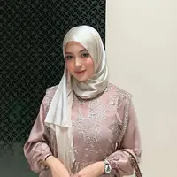 OOTD Hijab Buka Puasa Bersama hingga Lebaran ala Nabilah Ayu. [@nblh.ayu]