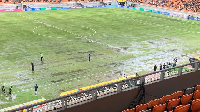 Lapangan JIS tergenang jelang perempat final Piala Dunia U-17 2023 antara Brasil melawan Argentina