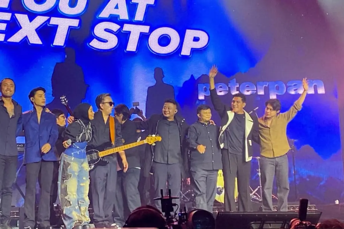 Konser Peterpan di Malaysia Sukses Obati Kerinduan, Ribuan Penonton Nostalgia Nyanyi Bersama