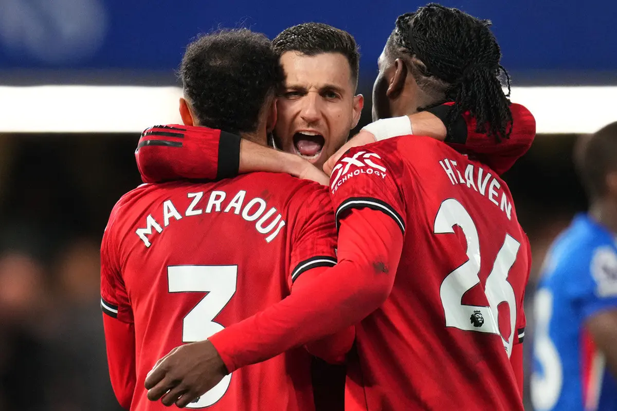 Noussair Mazraoui