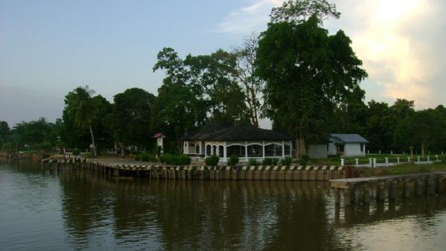 Makam Orang Kayo Hitam Jambi