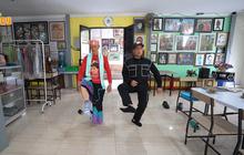 10 Foto Rumah Didik Nini Thowok di Jogja, Interiornya Mirip Museum