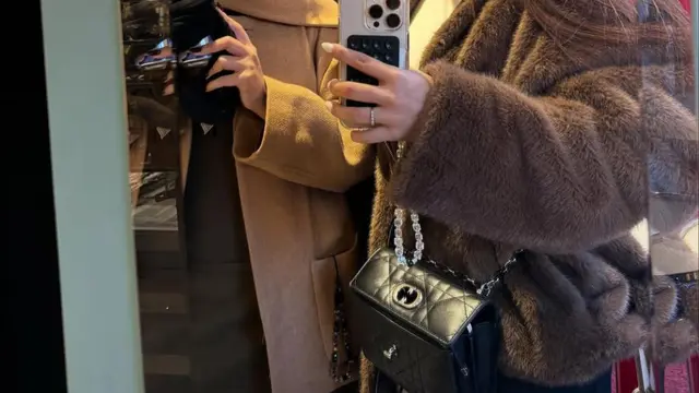 Potret Fuji Mirror Selfie Selama Liburan di Jepang (credit: https://www.instagram.com/fuji_an/).