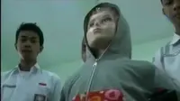 VIDEO: Siswa SMA di Semarang Ciptakan Jaket Penurun Demam Anak