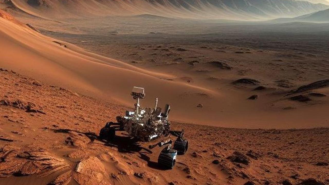 Melihat perbedaan atmosfer antara Bumi dan Mars yang memiliki atmosfer lebih tipis dapat diantisipasi bahwa suara akan merambat lebih lambat di Mars jika atmosfernya cukup tebal untuk membawa suara dalam jarak yang cukup jauh.