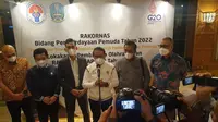 Menpora dan jajaran pejabat Kemenpora