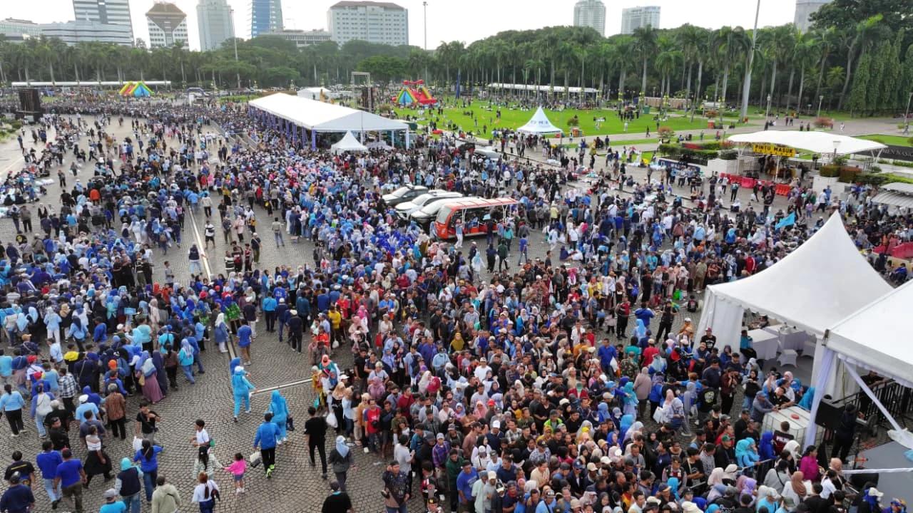 Pertama Kali Adakan Bazar Murah di Monas, Prabowo Juga Hadirkan Hiburan dan Wahana Anak Gratis