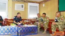 Citizen6, Lebanon: Kontingen Garuda XXV-D/UNIFIL kembali menerima PAZ Insignia yang disampaikan oleh FPM Head Quarters Naqoura UNIFIL, Letnan Kolonel Andrea Desideri (Italia) pada, Sabtu (4/8). (Pengirim: Badarudin Bakri)