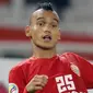 Gelandang Persija Jakarta, Riko Simanjuntak, saat melawan Shan United pada laga Piala AFC 2019 di SUGBK, Jakarta, Rabu (15/5). Persija menang 6-1  atas Shan United. (Bola.com/M Iqbal Ichsan)