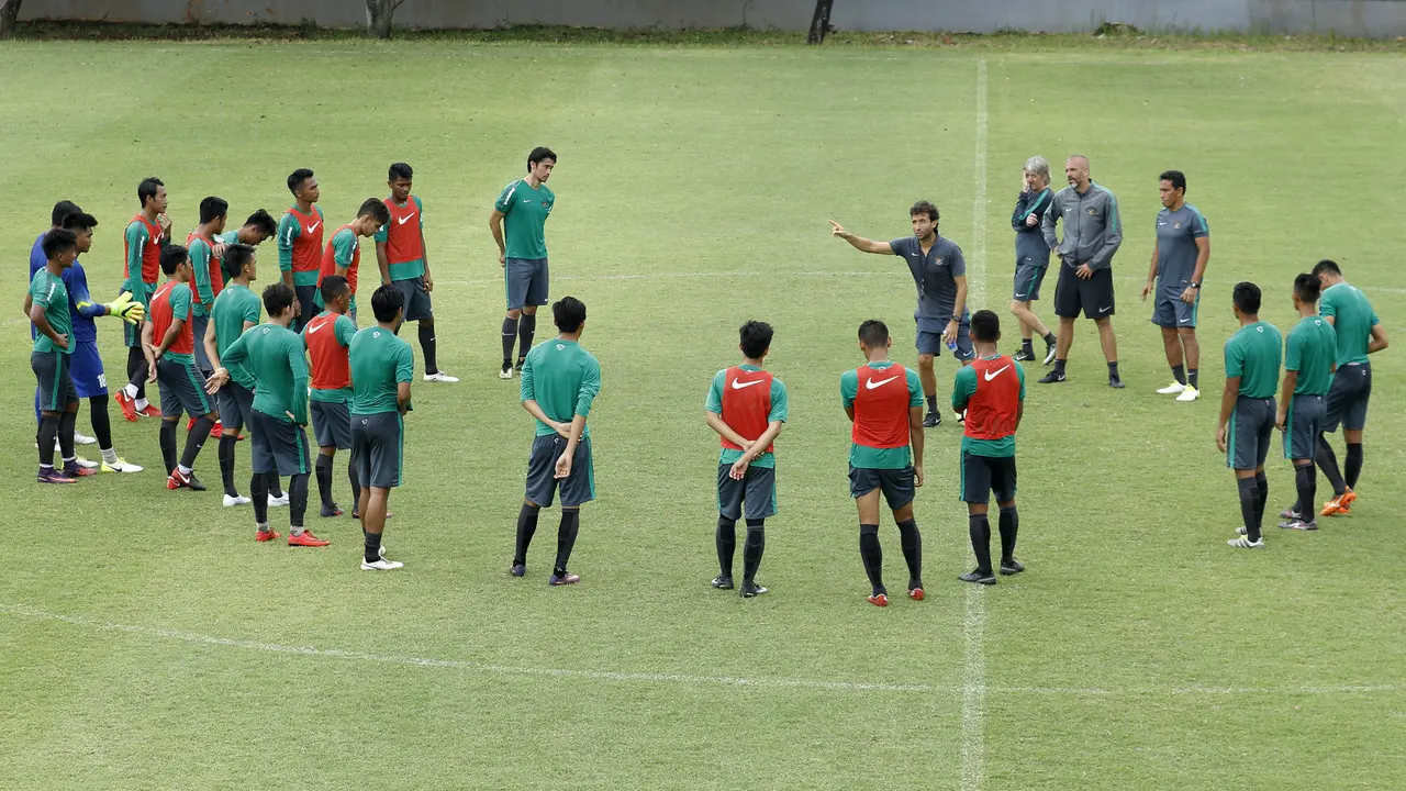 Latihan Timnas Indonesia