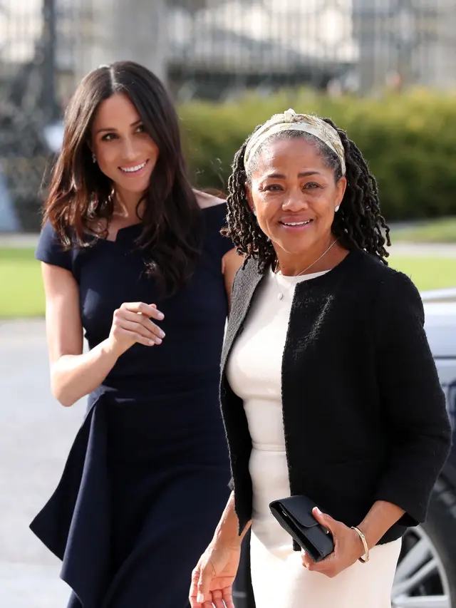 [Bintang] Meghan Markle - Doria Ragland