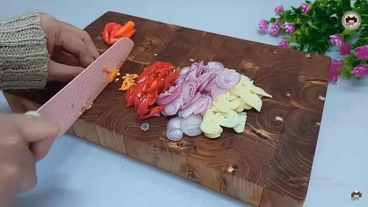 Mau Telur Dadar Lebih Garing? Ini Trik Agar Keriting dan Tetap Sehat