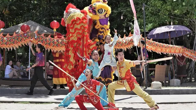 Potret Keseruan Perayaan Imlek 2024 di The Nusa Dua yang Dihiasi Nuansa Merah dan Emas