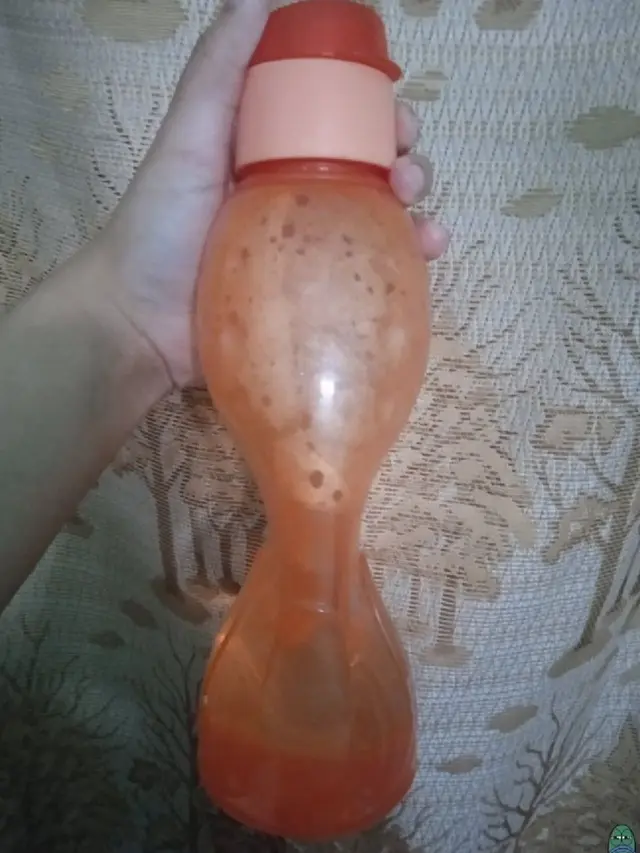 6 Bentuk Botol Ini Nyeleneh Banget, Enggak Habis Pikir