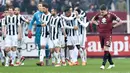Ekspresi pemain Torino, Andrea Belotti (kanan) usai timnya kalah dari Juventus pada laga Serie A di Stadio Grande Torino, Turin (18/2/2018). Juventus menang 1-0. (Alessandro Di Marco/ANSA via AP)