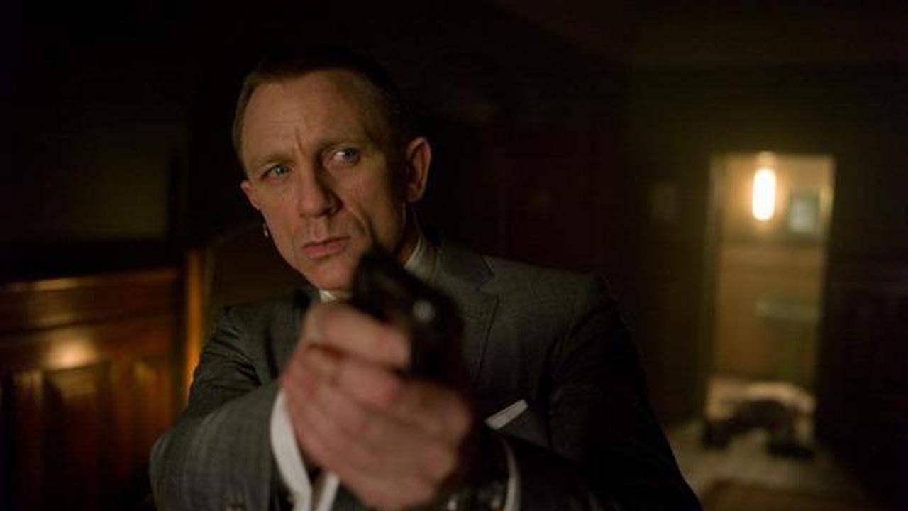 Film Baru James Bond Tunda Syuting Demi Perbaikan Naskah