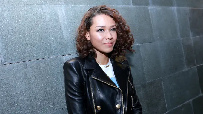 Adinia Wirasti 