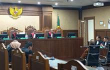 Dinilai Sopan Selama Sidang, Emirsyah Satar Divonis 5 tahun Penjara, Lebih Rendah dari Tuntutan JPU