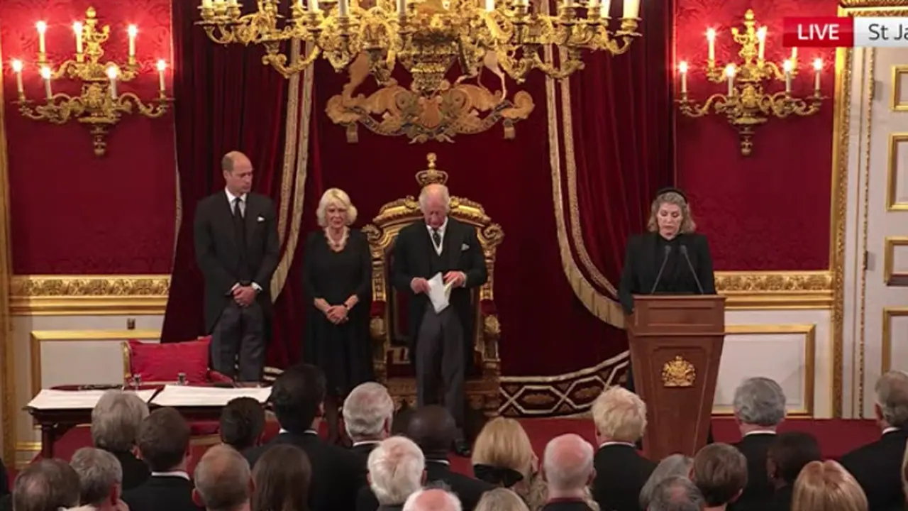 Queen Camilla dan King Charles III
