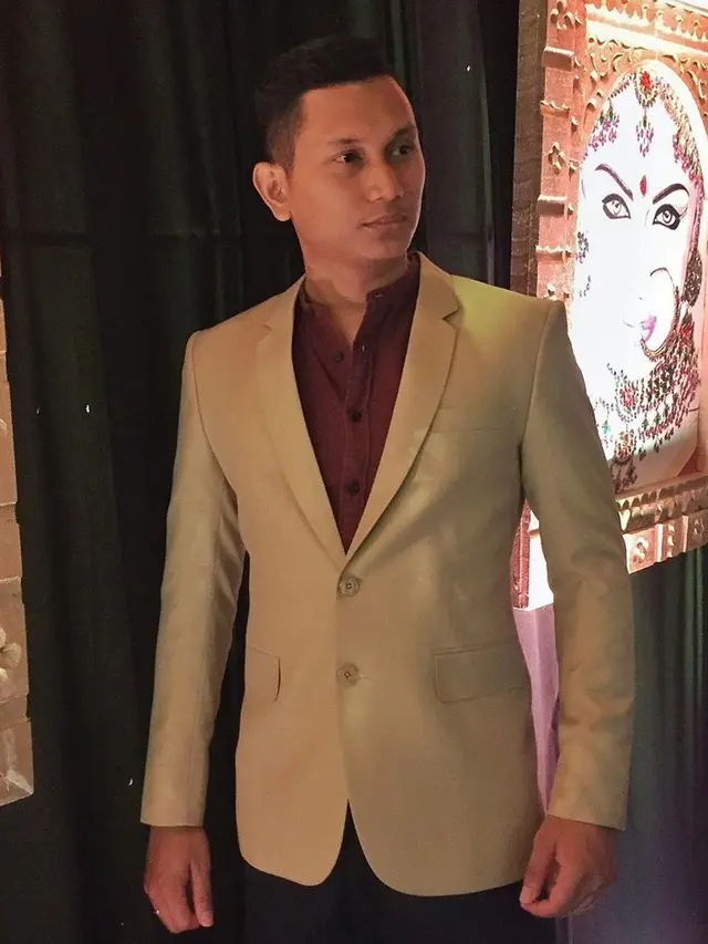 Beda 18 Tahun, Ini 6 Potret Bagoes Soeharto Suami Emma Waroka