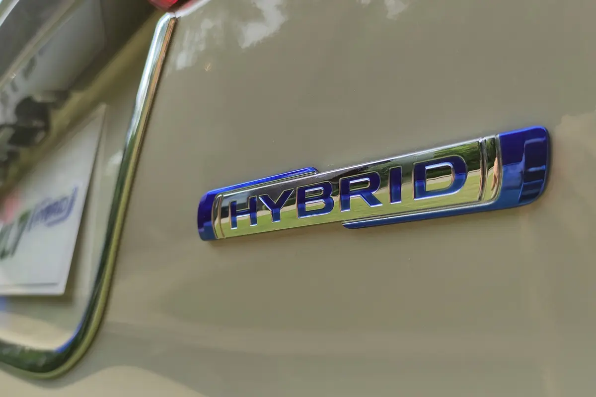 Hybrid