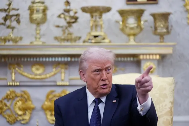 Peraturan Antipakat Trump Bayangi Perusahaan Farmasi
